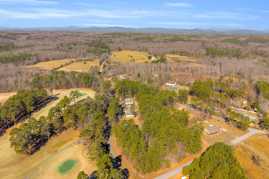 More Photos Of 738 Black Mountain Rd, Toccoa Apartments For Sale