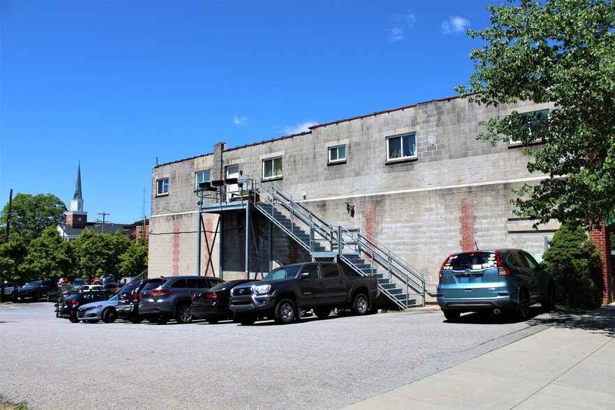 More Photos Of 84 E Main St, Brevard Storefront Retail Residential For Sale