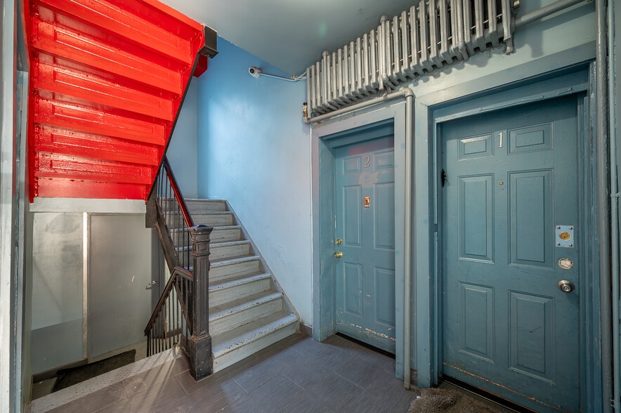 More Photos Of 903 35th Ave, Long Island City Apartments For Sale