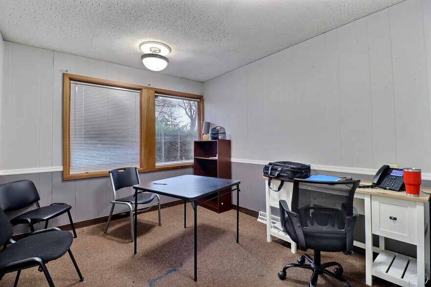 More Photos Of 230 E 22nd St, Fremont Medical For Sale