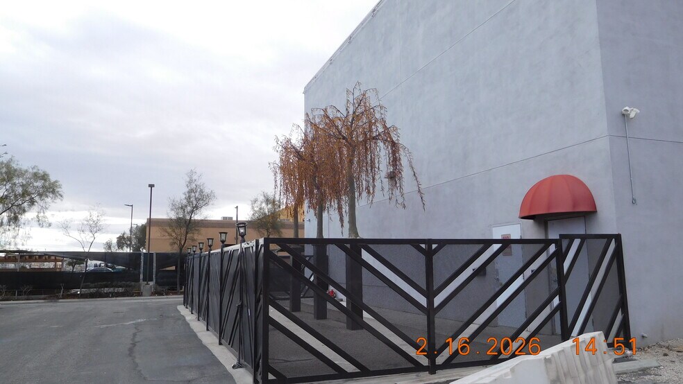 More Photos Of 4636 Wynn Rd, Las Vegas Health Club For Sale