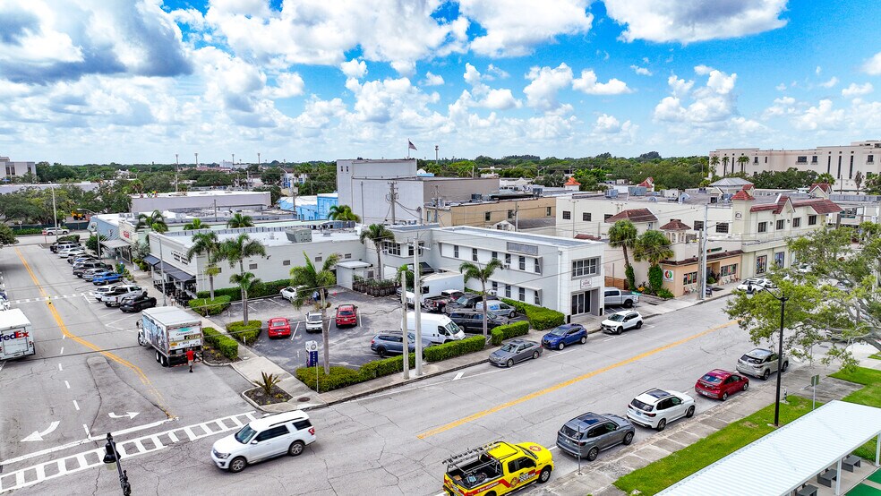 More Photos Of 1323 21st St, Vero Beach Loft Creative Space For Lease