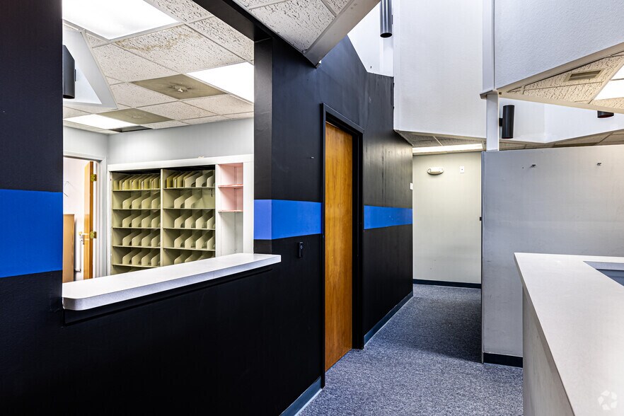 More Photos Of 510-512 NW Mock Ave, Blue Springs Medical For Lease