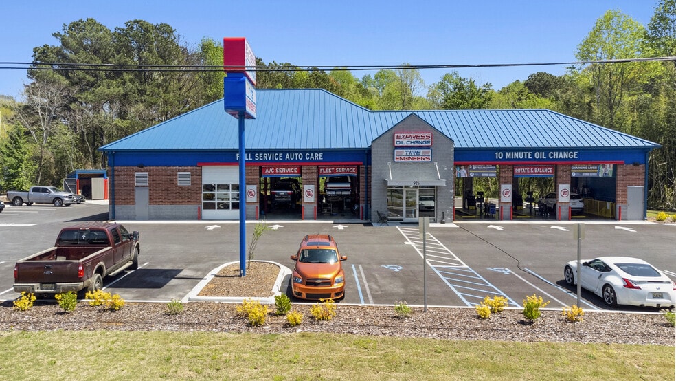 Primary Photo Of 3455 Winder Hwy, Flowery Branch General Retail For Sale