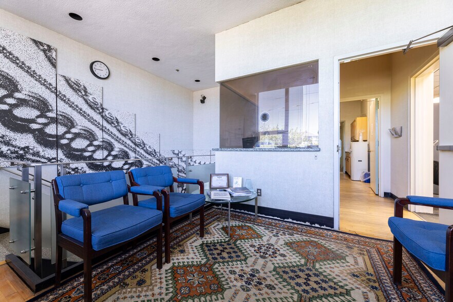 More Photos Of 735 Allens Ave, Providence Industrial For Sale