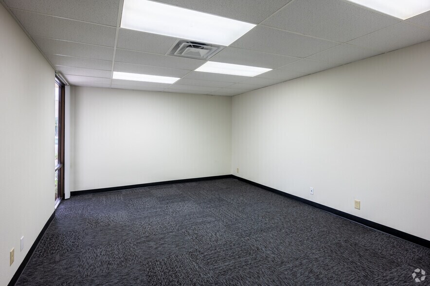 More Photos Of 1824 Kaiser Ave, Irvine Light Manufacturing For Lease