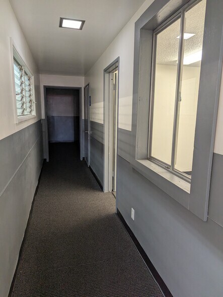 More Photos Of 2301-2323 W 190th St, Redondo Beach Industrial For Lease