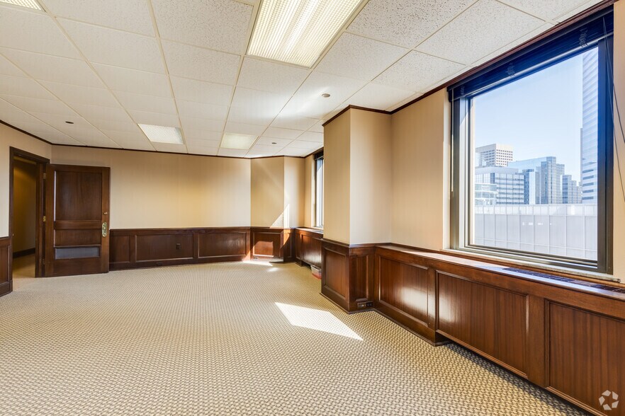 Photo of 10th Floor Ste 1000