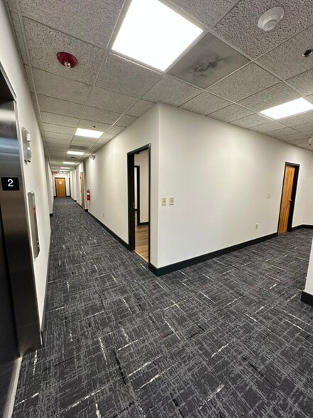 More Photos Of 2265 Roswell Rd, Marietta Office For Lease