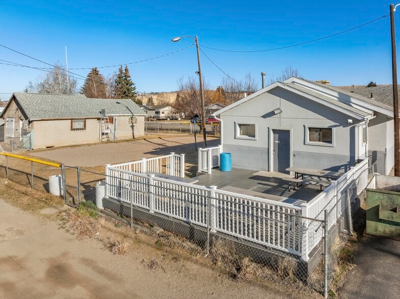 More Photos Of 2740 Elm St, Butte Bar For Sale