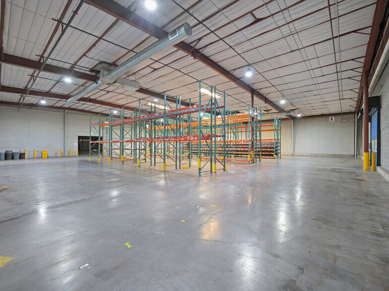 More Photos Of 2530 High Country Ct, Grand Junction Distribution For Lease