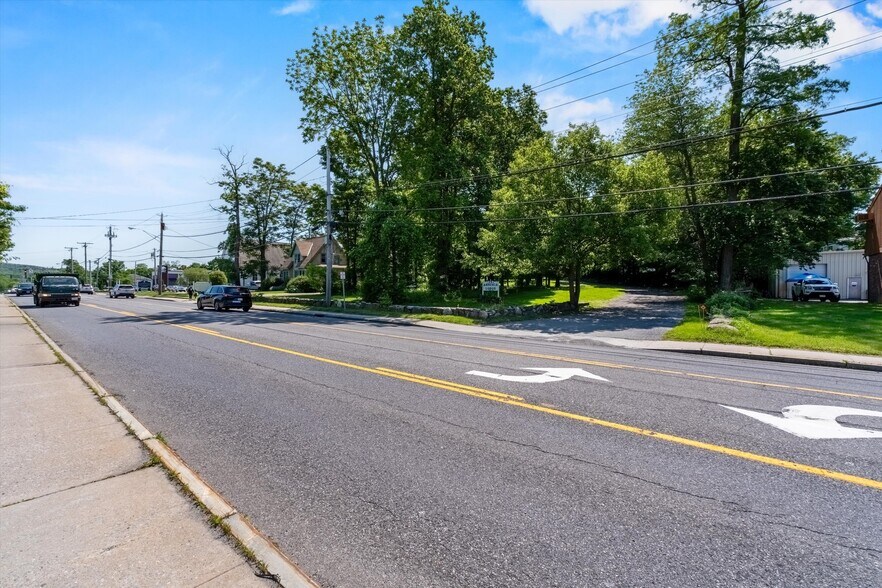 More Photos Of 1860 E Main St, Mohegan Lake Land For Sale