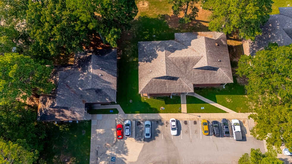 More Photos Of 1810 Bishop Rd, Bryant Apartments For Sale