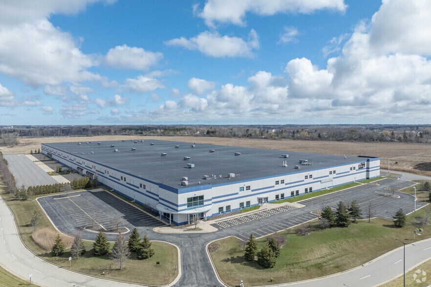 More Photos Of 901 Renaissance Blvd, Sturtevant Distribution For Sale