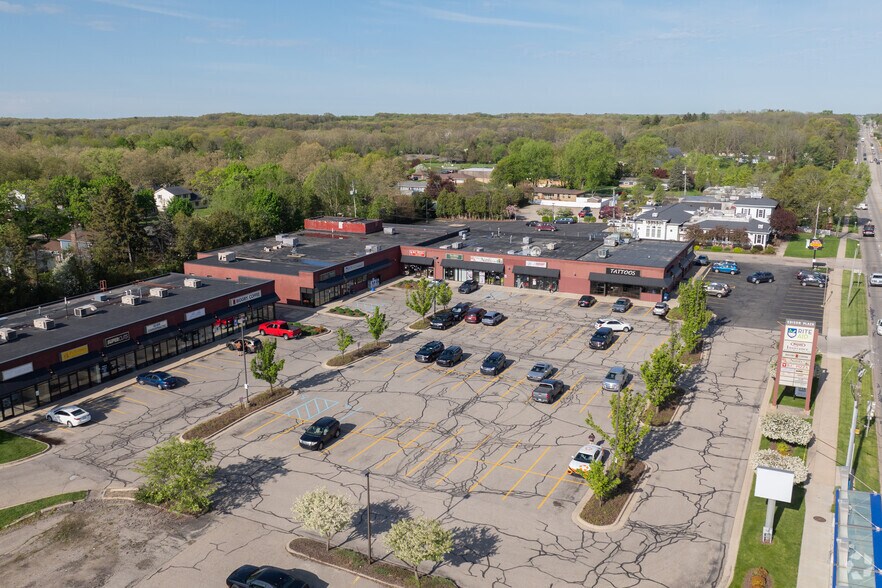 More Photos Of 2030-2058 Lake Michigan Dr, Grand Rapids Unknown For Lease