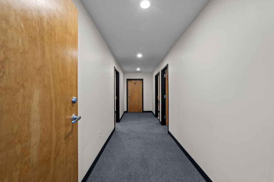 More Photos Of 1840 S Madison St, Whiteville Freestanding For Lease