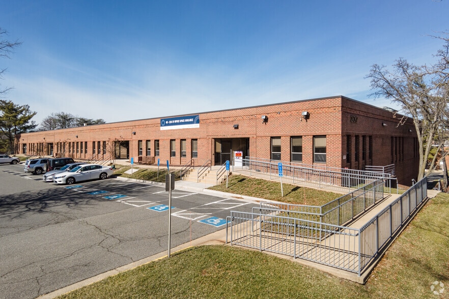 More Photos Of 2751 Prosperity Ave, Merrifield Unknown For Lease