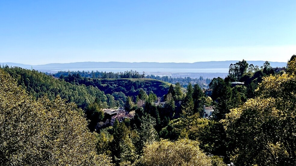 More Photos Of 7033 Buckingham blvd, Berkeley Land For Sale
