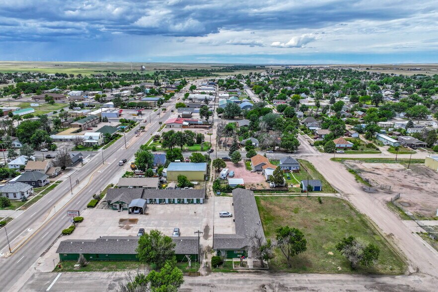 More Photos Of 514 Main St, Limon Hotel For Sale