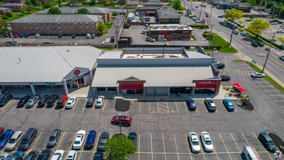 More Photos Of 5030-5086 N High St, Columbus Unknown For Lease