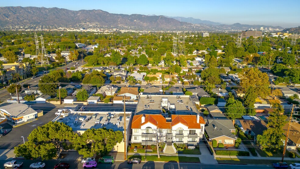 More Photos Of 520-526 N Hollywood Way, Burbank Apartments For Sale