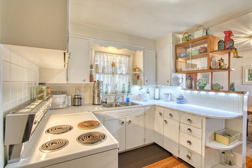 More Photos Of 3221 E Mulberry St, Fort Collins Freestanding For Sale