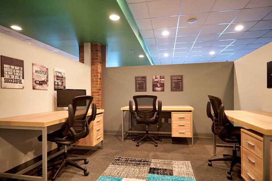 More Photos Of 1630 S Church St, Murfreesboro Coworking Space