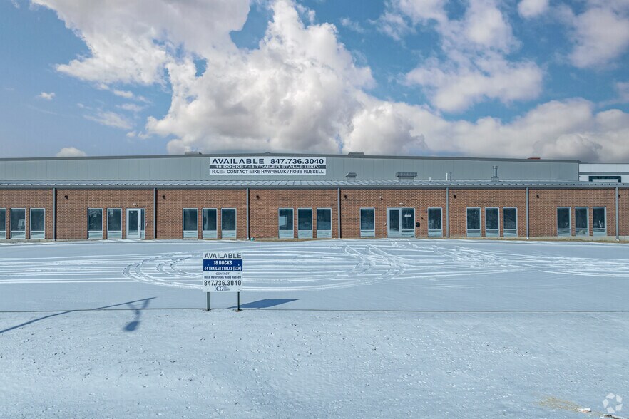 More Photos Of 6800 S River Rd, Hodgkins Truck Terminal For Sale