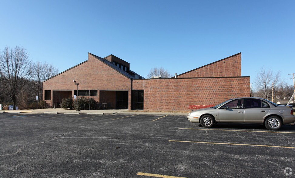 More Photos Of 4300 Parvin Rd, Kansas City Religious Facility For Sale