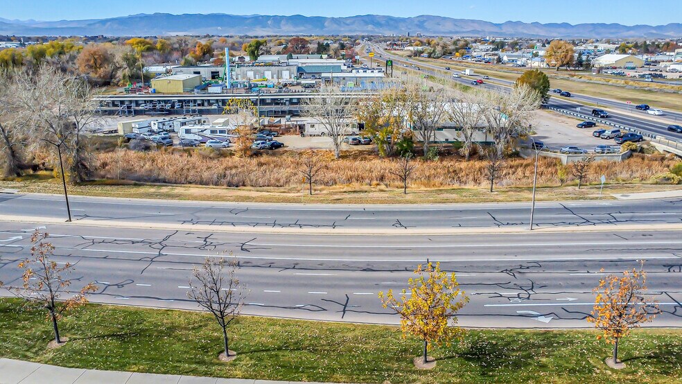 More Photos Of 2415 E Mulberry St, Fort Collins Showroom For Lease