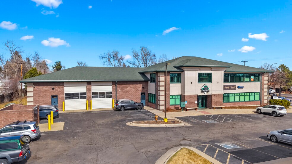 More Photos Of 651 Garrison St, Lakewood Office For Lease