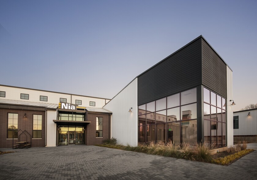 More Photos Of 352 University Ave SW, Atlanta Land For Lease