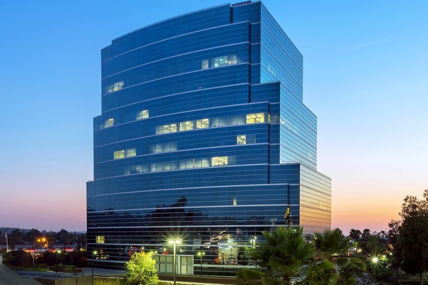 More Photos Of 100 N Barranca St, West Covina Office For Lease