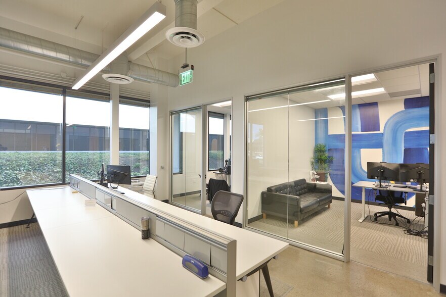 More Photos Of 19732 MacArthur Blvd, Irvine Office For Lease