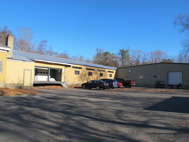 More Photos Of 18 Lithgow Street, Winslow Manufacturing For Lease