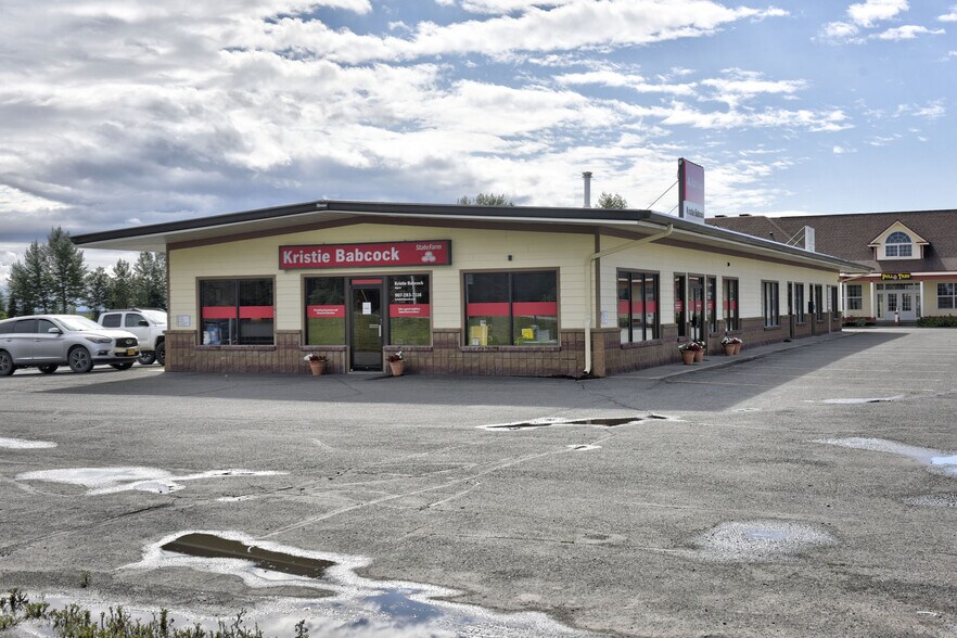 More Photos Of 10735 Kenai Spur Hwy, Kenai Office For Sale