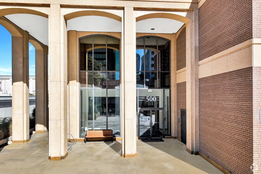 More Photos Of 500 E Plume St, Norfolk Apartments For Lease