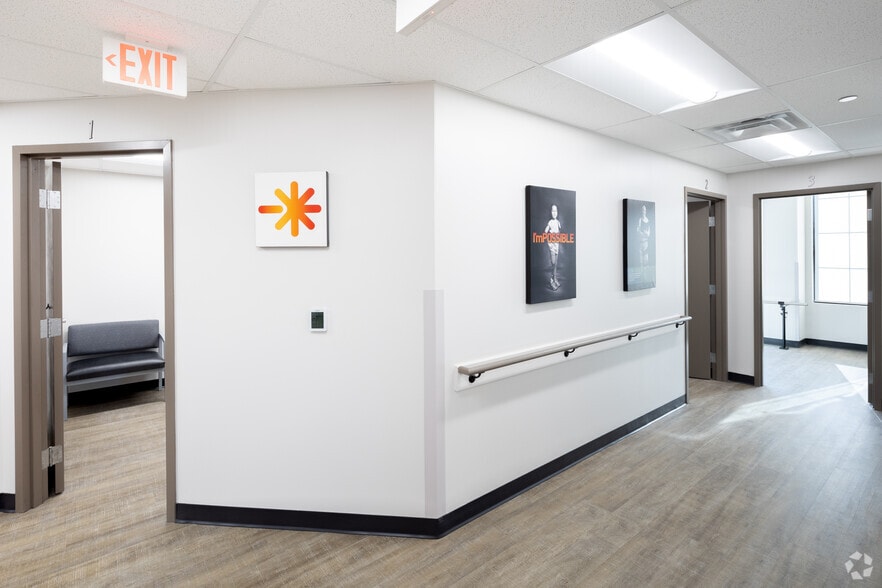 More Photos Of 357 Highland Ave, Glenside Medical For Lease