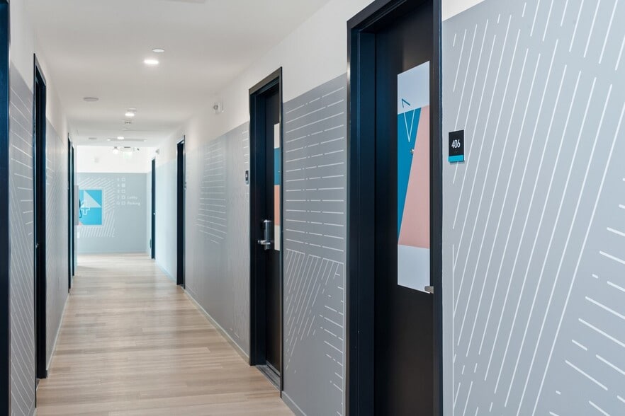 More Photos Of 285 Lucas Ave, Los Angeles Hotel For Sale