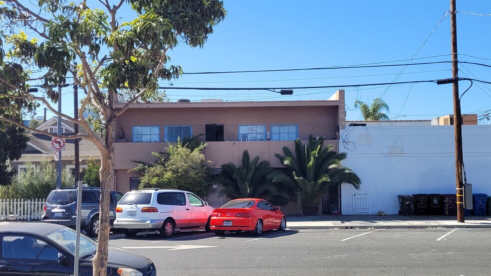 More Photos Of 341 Bonito Ave, Long Beach Office Residential For Sale