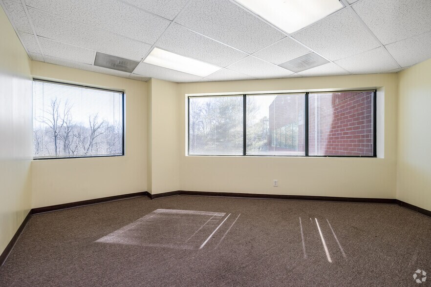 More Photos Of 1301 River St, Valatie Medical For Sale