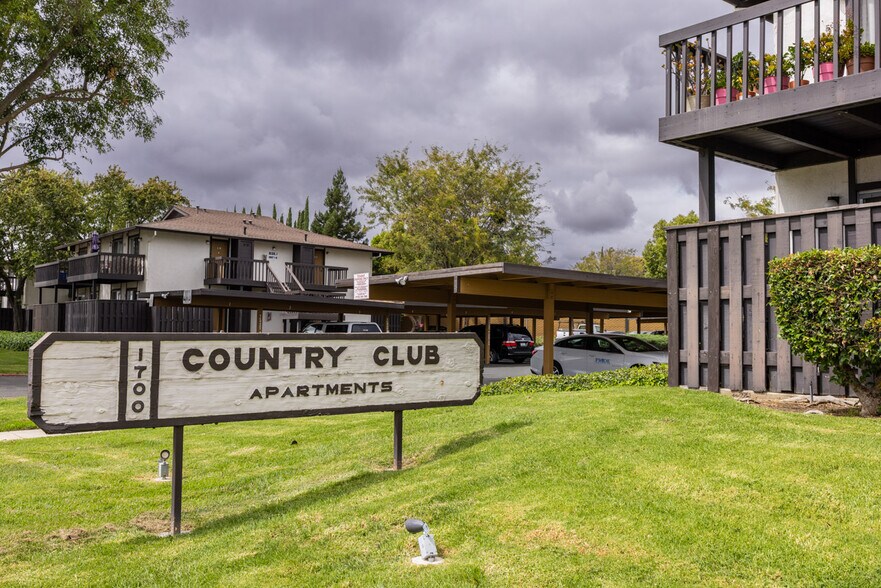 More Photos Of 1700 E Tabor Ave, Fairfield Apartments For Sale