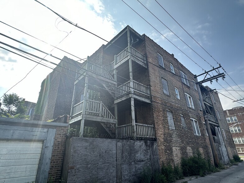 More Photos Of 7250 S Emerald Ave, Chicago Apartments For Sale