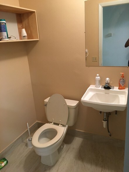 More Photos Of 2020 W McNab Rd, Fort Lauderdale Unknown For Lease