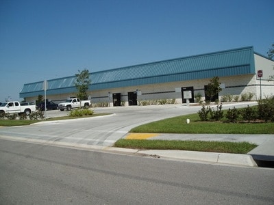 More Photos Of 7203-7217 21st St E, Sarasota Warehouse For Lease