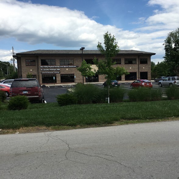 More Photos Of 6885 W 151st St, Overland Park Medical For Lease