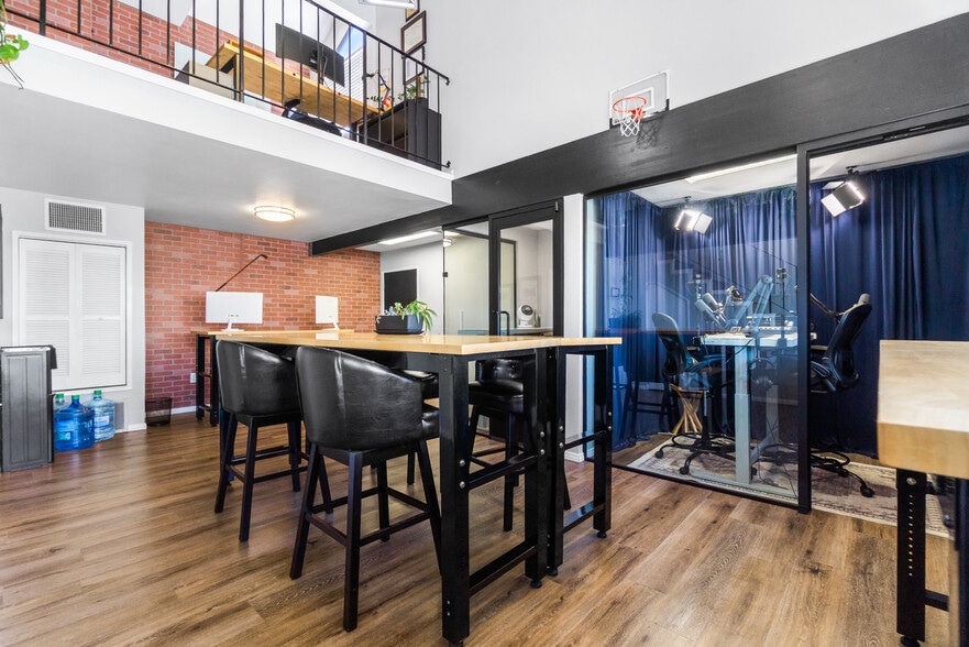 More Photos Of 2734 E Broadway, Long Beach Loft Creative Space For Sale