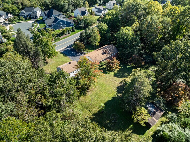 More Photos Of 1704 Old Brook Rd, Charlottesville Specialty For Sale