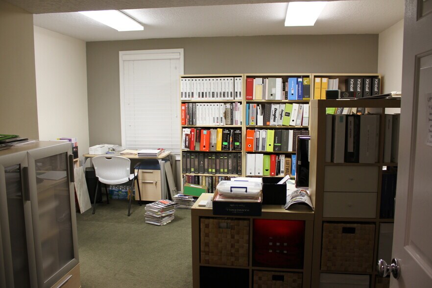 More Photos Of 833 N Highland Ave, Orlando Office For Sale