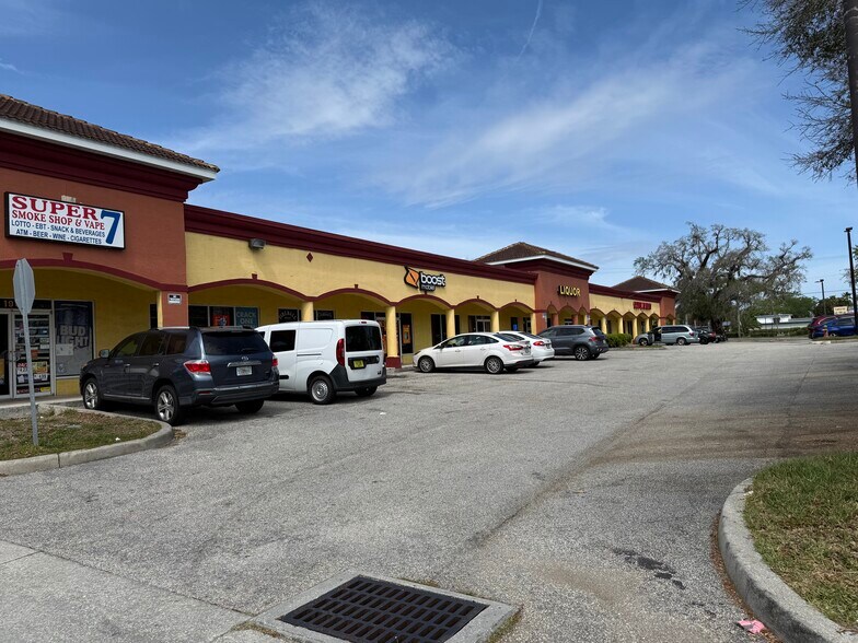 More Photos Of 1310 S Ridgewood Ave, Daytona Beach Unknown For Lease